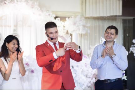 Фокусник Иллюзионист  Армавир