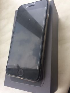 Телефон iPhone 8 на 64 гб  Армавир