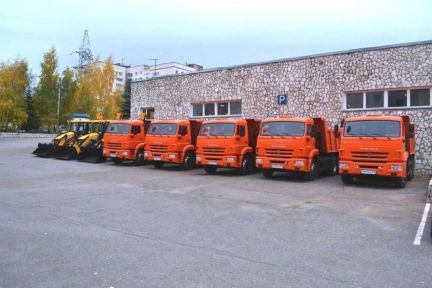 Аренда Услуги самосвалов 10м3 20м3 Вездеход  Армавир
