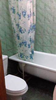 Дом 30 м кв. на участке 1 сот.  Армавир