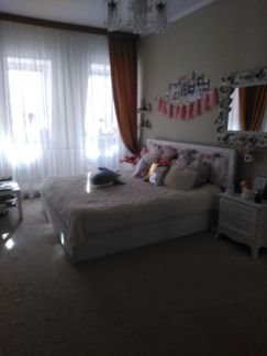 Продажа 4-комнатной квартиры, 108.9 м кв., 5/5 эт.  Армавир