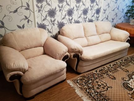Ремонт и реставрация мягкой мебели  Армавир