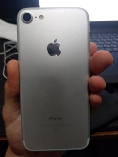 iPhone 7 Silver 128GB, А1660. На запчасти  - купить на сайте объявлений Армавир онлайн