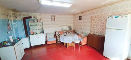 Дом 65 на участке 8.5 сот.  Армавир