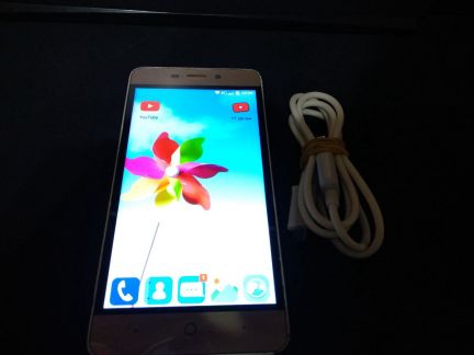 Телефон ZTE 620  Армавир