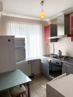 Сдам 1-комнатную квартиру, 30 м кв., 5/5 эт.  Армавир