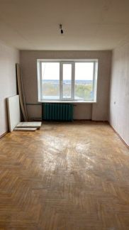Продам 3х-комнатную квартиру, 58 м кв., 9/9 эт.  Армавир