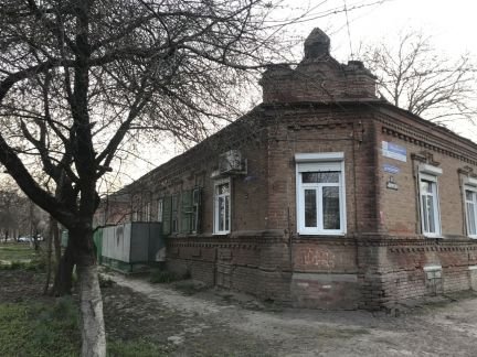 Дом 40 м кв. на участке 1.5 сот.  Армавир