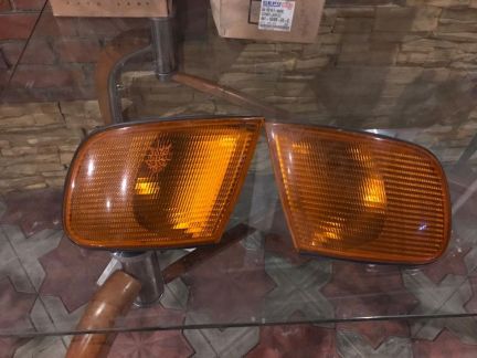Поворотники на audi100  Армавир