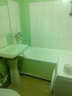 Сдам 1-комнатную квартиру, 31 м кв., 4/5 эт.  Армавир