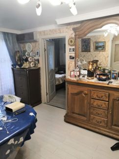 Продаю 2х комнатную квартиру, 48 м кв., 2/3 эт.  Армавир