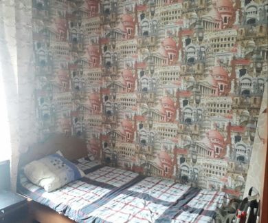 Дом 53 м кв. на участке 4 сот.  Армавир