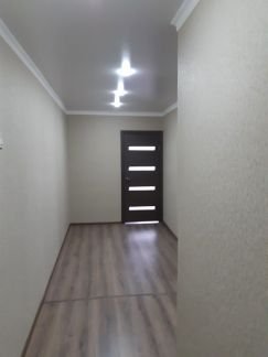 Продаю 2х комнатную квартиру, 47 м кв., 1/5 эт.  Армавир