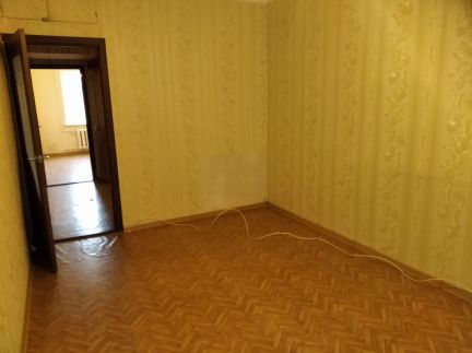 Сдам 3х-комнатную квартиру, 69 м кв., 3/9 эт.  Армавир