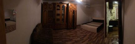 Сдам 1-комнатную квартиру, 35 м кв., 1/5 эт.  Армавир