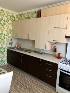 Сдам 1-комнатную квартиру, 41 м кв., 3/5 эт.  Армавир