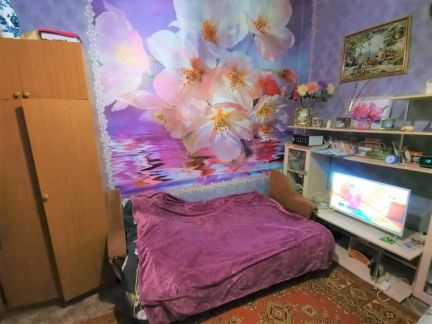 Продается 1-комнатная квартира, 28 м кв., 1/2 эт.  Армавир