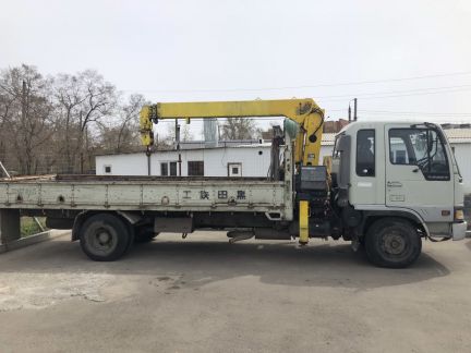 Кран-манипулятор, эвакуатор  Армавир